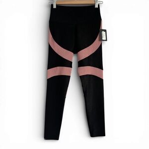 Onzie Ribbed Leggings Black with Pink Stripes S/M